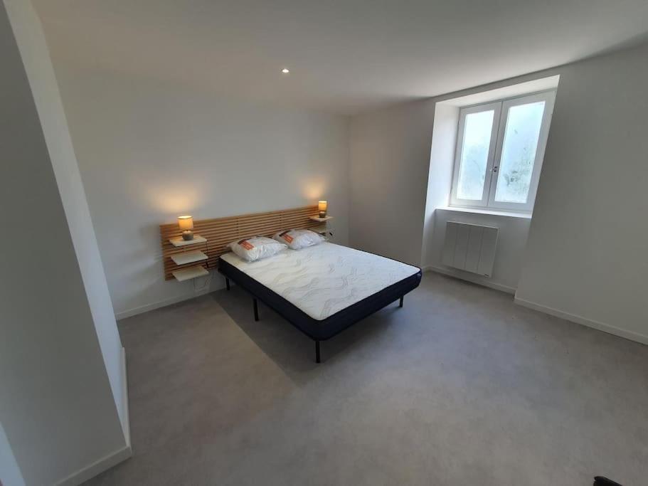 Forez - Atypique Et Authentique Apartment